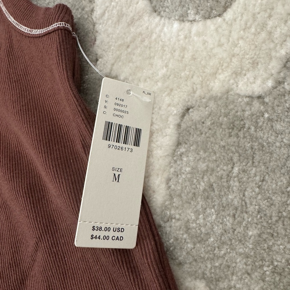 Pilcro Red and White Fitted Tank Top - Picture 2 of 3